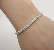 画像をギャラリービューアに読み込む, Stunning Art Deco Platinum 5.00 Ct. Diamond Strap Straight Line Bracelet