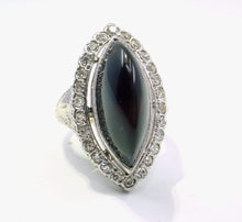 Charger l'image dans la galerie, SALE--Rare Art Deco Platinum Gold Diamond Onyx Ring