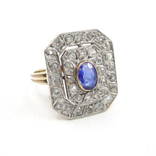 Carica l'immagine nel visualizzatore di Gallery, Classic Art Deco Diamond PlatinumTop Gold Halo Engagement Cocktail Ring