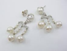 Load image into Gallery viewer, Vintage Edwardian Girandole 3-Drop Pearl Diamond Pearl White Gold Drop Earrings