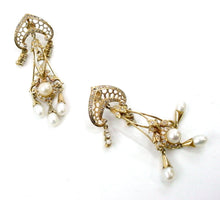 Carica l'immagine nel visualizzatore di Gallery, Vintage Antique European Diamond Pearl 14K Yellow Gold Ear Pendant Drop Earrings