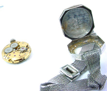 Charger l'image dans la galerie, Art Deco Platinum 1.45 Old & OEC Diamond 18k Gold Dinner Watch Bracelet