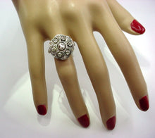 Charger l'image dans la galerie, Platinum Antique Edwardian Belle Époque Diamond Dinner Engagement Ring