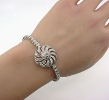 Load image into Gallery viewer, Vintage Platinum 3.00 Ct Diamond Circle 14k Gold Link Bracelet