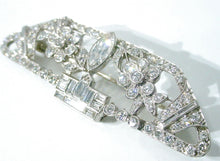 Load image into Gallery viewer, Rare Art Deco GIARDINETTI Platinum 2.62 Ct Diamond Brooch