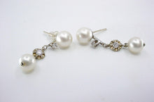 Charger l'image dans la galerie, Vintage Old Cut Diamond Pearl 14k White Gold Drop Earrings
