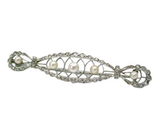 Carica l&#39;immagine nel visualizzatore di Gallery, Edwardian Platinum Diamond Bar Brooch Pin
