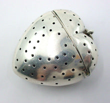 画像をギャラリービューアに読み込む, Antique Sterling Heart Locket Vinaigrette Pendant Match Holder -French?

