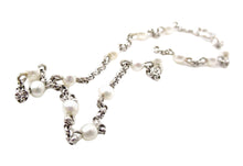 Carica l&#39;immagine nel visualizzatore di Gallery, Delicate Platinum Cultured Pearl Diamond Station Rolo Link Bracelet
