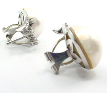 Charger l&#39;image dans la galerie, Vintage Diamond Mabe Pearl Spray Feather Omega Clip Drop Earrings
