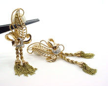 Load image into Gallery viewer, Whimsical Vintage Retro 1940s Diamond Platinum 18k Gold Tassel Rope Earrings-19g
