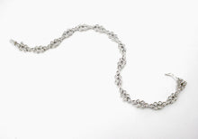 Charger l&#39;image dans la galerie, Platinum Diamond Fancy Link Bracelet
