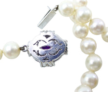 Load image into Gallery viewer, Rare Platinum Purple Sapphire 1.53 Ct Diamond Clasp &amp; Cultured Pearl Necklace

