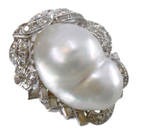 Charger l&#39;image dans la galerie, Elegant Platinum Cultured Pearl And Diamond Ring--20 mm
