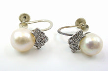 画像をギャラリービューアに読み込む, Edwardian Platinum Diamond Pearl Earrings
