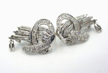 Load image into Gallery viewer, Striking Platinum Retro 1.40ctw Diamond Drop Earrings
