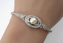 Carica l'immagine nel visualizzatore di Gallery, Gorgeous Edwardian Diamond Pearl Platinum Gold Link Bracelet
