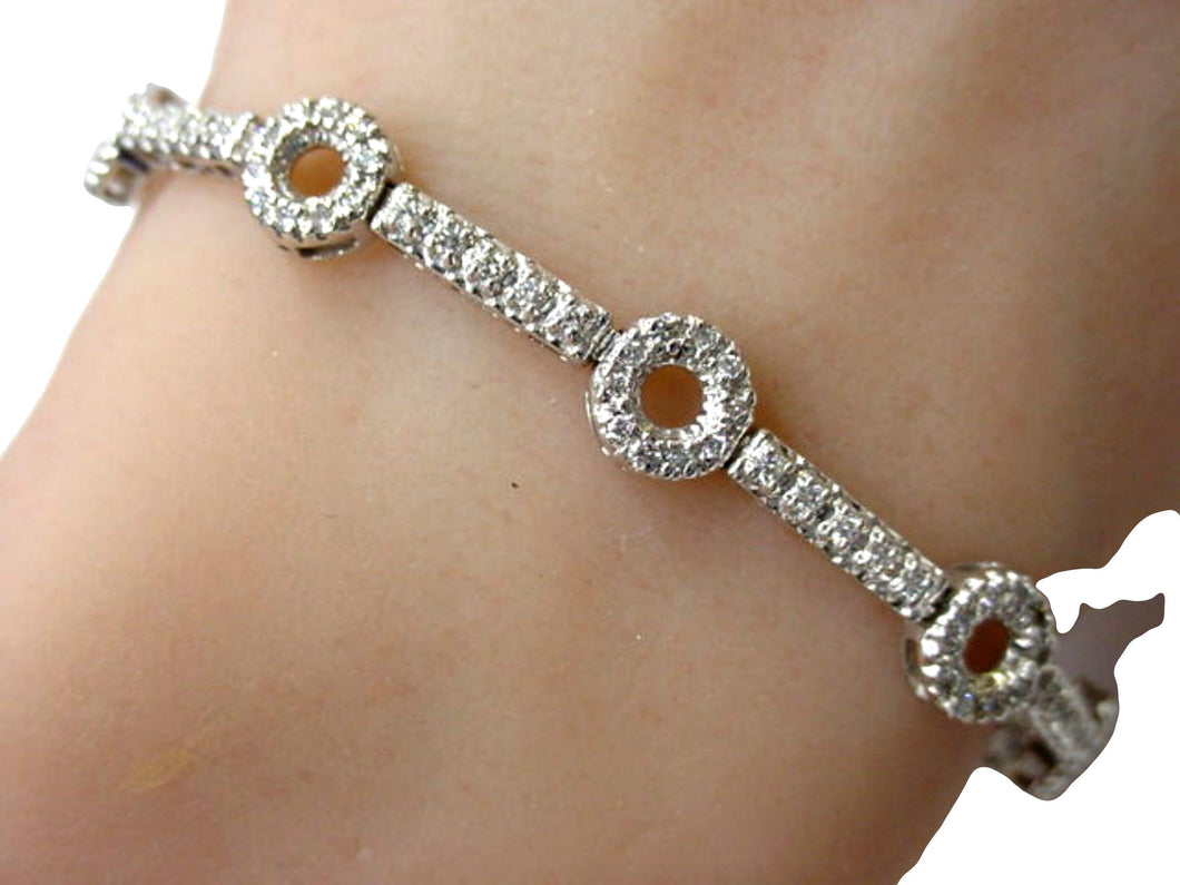 SALE--Sleek Whimsical Diamond Circle Link 14k White Gold Vintage Bracelet-10 grams