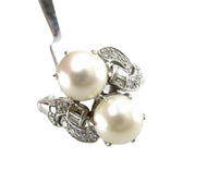 Elegant Vintage Toi et Moi Mixed Cut Diamond Pearl Platinum Engagement Ring