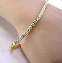 Load image into Gallery viewer, Lovely 4.16 Ct. Diamond Link 14k Gold Tennis Bracelet
