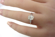 Charger l'image dans la galerie, Monture Boucheron 1.21 Ct Diamond Platinum Engagement Ring--France
