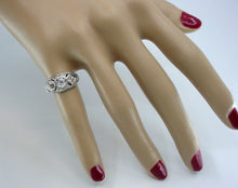 Charger l&#39;image dans la galerie, Art Deco Platinum OEC Diamond Bombe Engagement Dinner Ring
